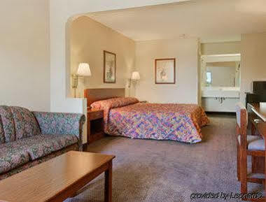 Carolina Inn Of Lake Norman Mooresville Rom bilde